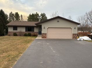 2120 Walker Rd, Mosinee, WI 54455