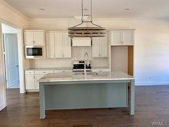 4th image of 840 Arundell St #625