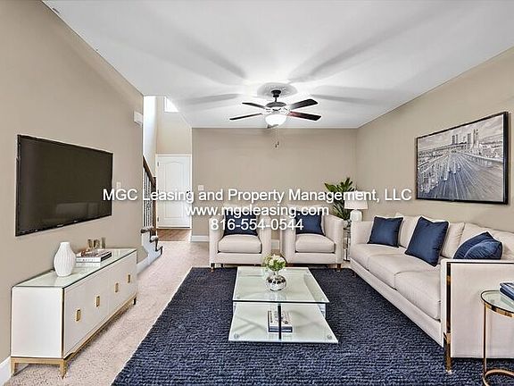 2nd image of 2110 Hickoryleaf Ln