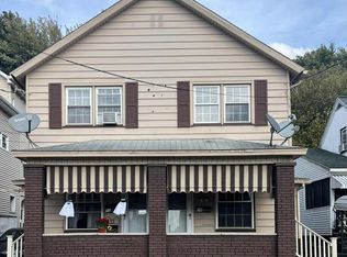 98 Pine St, Pittston, PA 18640