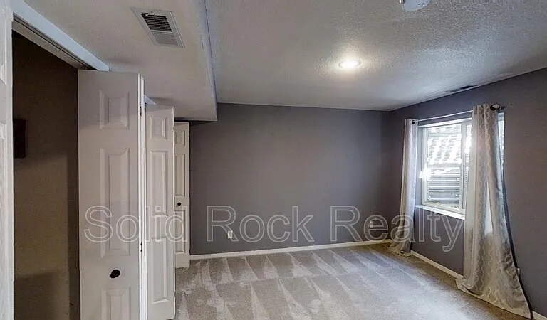 8175 Saint Helena Dr — Photo 21