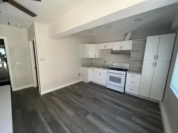 760 Yorkshire Way #2, Corona, CA 92879