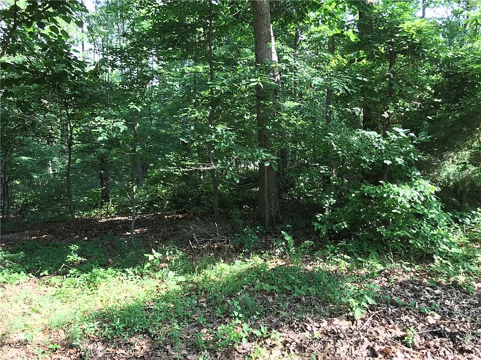 2nd image of Kinross Dr #14