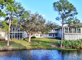 31 Lake Vista Trl APT 104, Port Saint Lucie, FL 34952