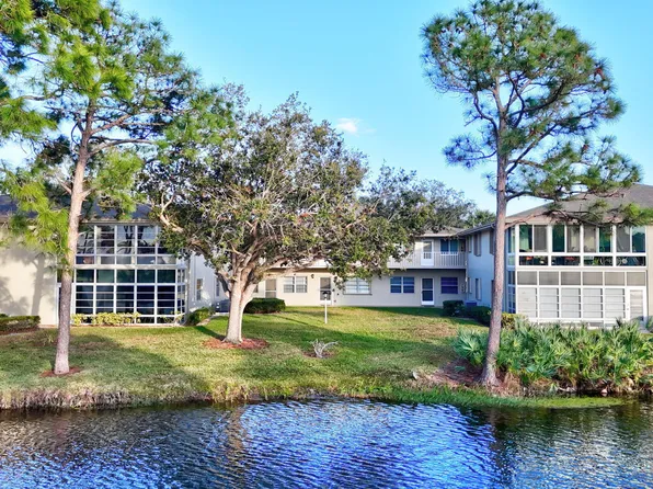 31 Lake Vista Trail #104, Port St Lucie, FL 34952