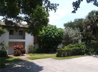 1055 6th Ave APT A3, Vero Beach, FL 32960
