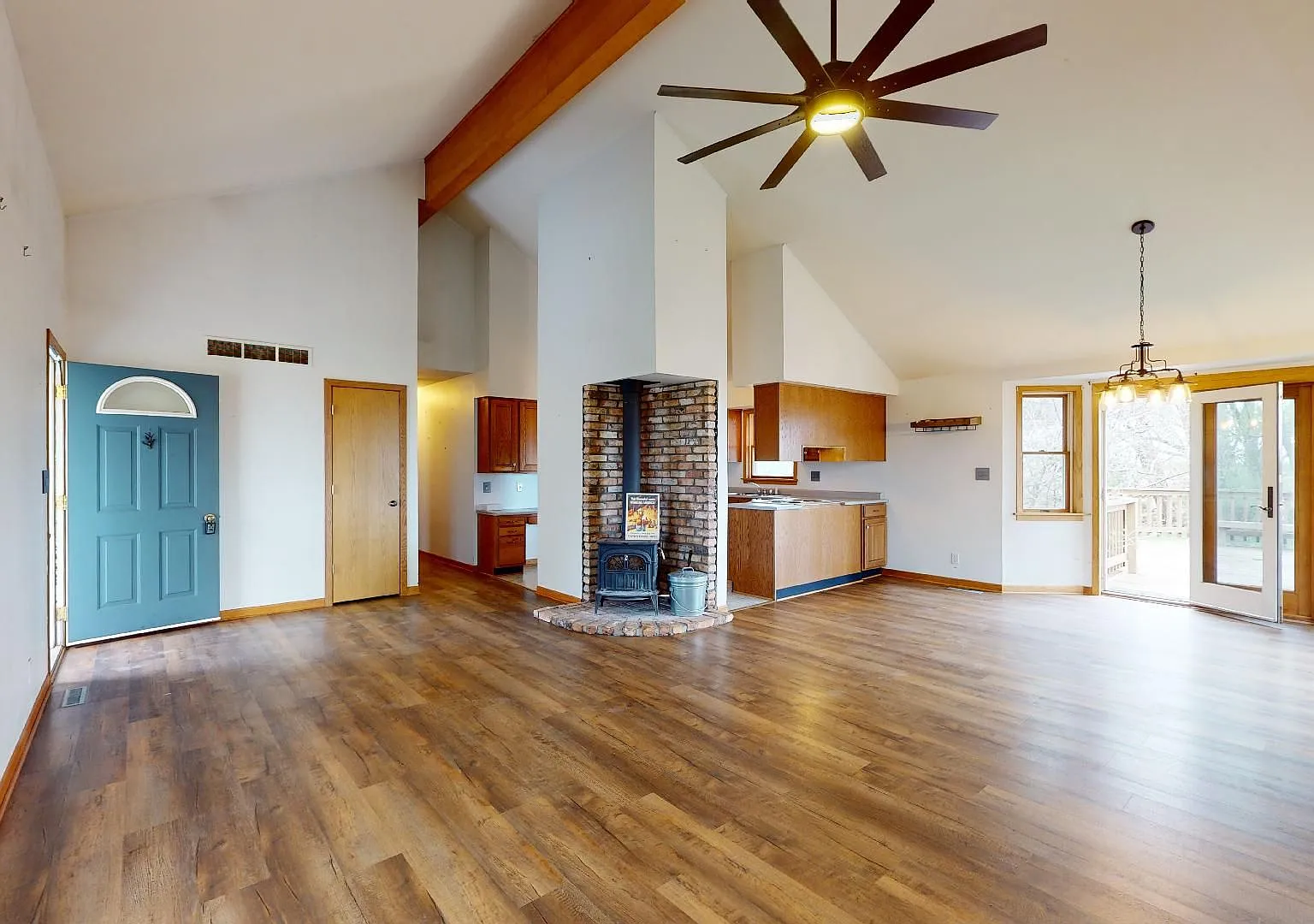 Beautiful Acreage — Photo 2