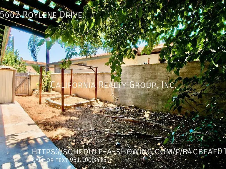 25662 Roylene Dr — Photo 22