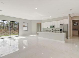 4017 38th Ave SE, Naples, FL 34117