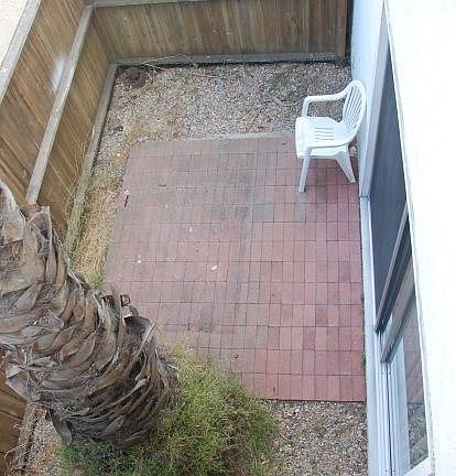 5th image of 419 W Islay St APT 04