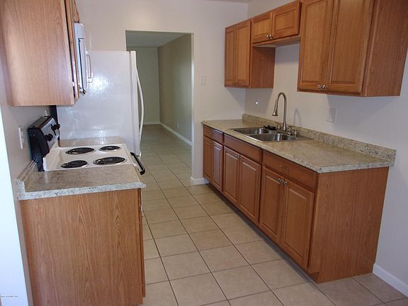 3rd image of 4707 Marengo Ln #4707
