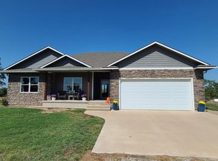 1300 Shawnee Rd, Lindsborg, KS 67456
