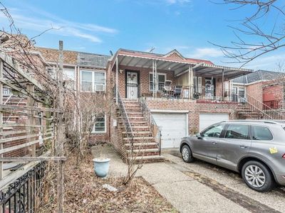 2541 72nd Street, Flushing, NY, 11370