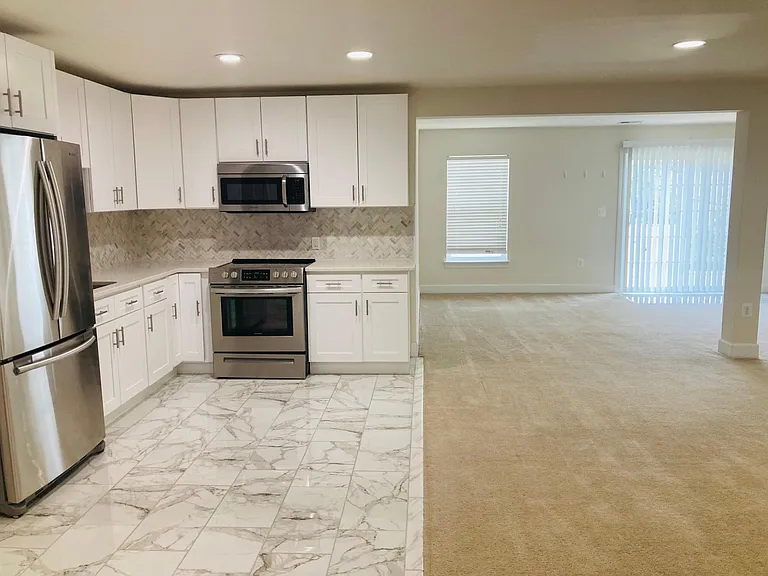 3357 Soaring Cir — Photo 11