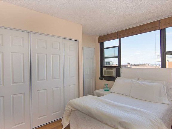 5th image of 16231 9th Ave APT 9C