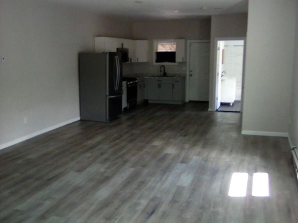 1014 Capouse Ave APT 2