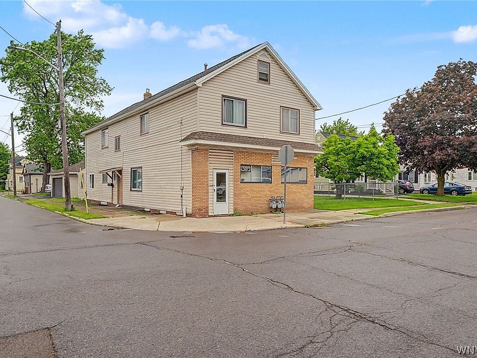 1st image of 130 Crocker St