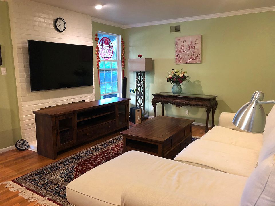 1st image of 1061 S Blaney Ave