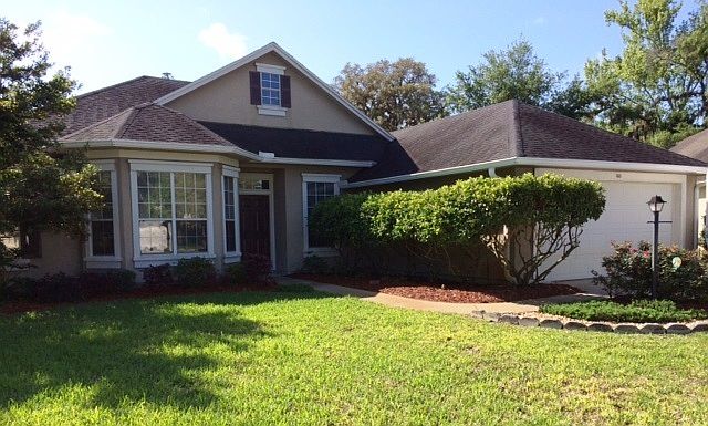 1st image of 160 Summerhill Cir
