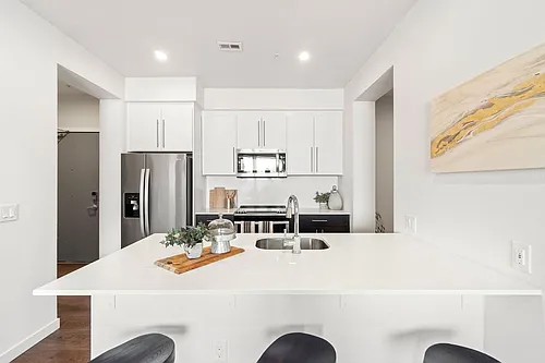 Mile High Apartments at Sloan's Lake Photo 1