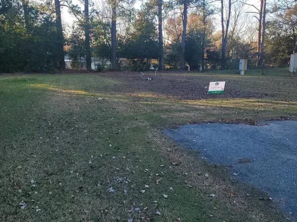 59 Coastal Dr, Byron, GA 31008