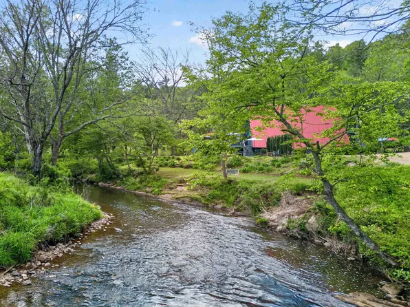 557 Burkes Ford Rd, Dugspur, VA 24325