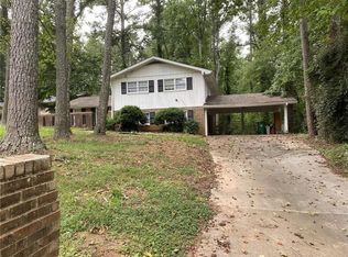 951 Oak Springs Ct, Stone Mountain, GA 30083