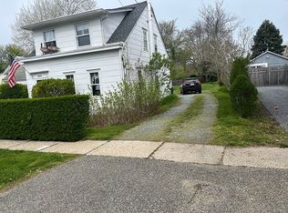 23955 Main Rd, Orient, NY 11957