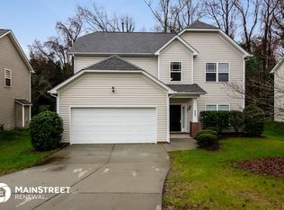 7016 City View Dr, Charlotte, NC 28212