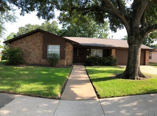 10338 Old Orchard Rd, La Porte, TX 77571