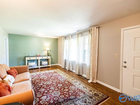 5th image of 11506 Maplecrest Dr SE