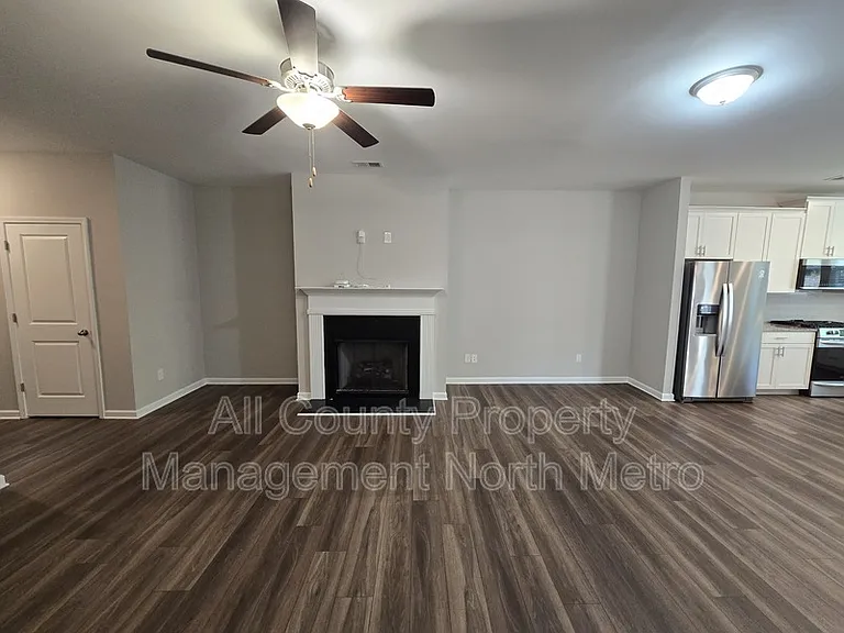 490 Tall Pines Ter — Photo 6