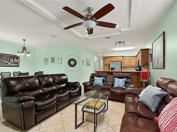5th image of 109 W Cora Lee Dr #7