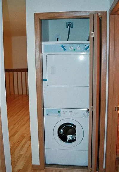Washer/Dryer In Apartment