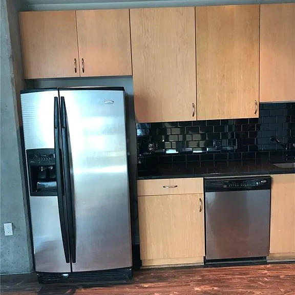 400 W Peachtree St NW #3707 — Photo 8