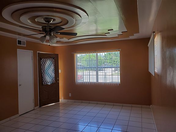 4th image of 707 Peach St