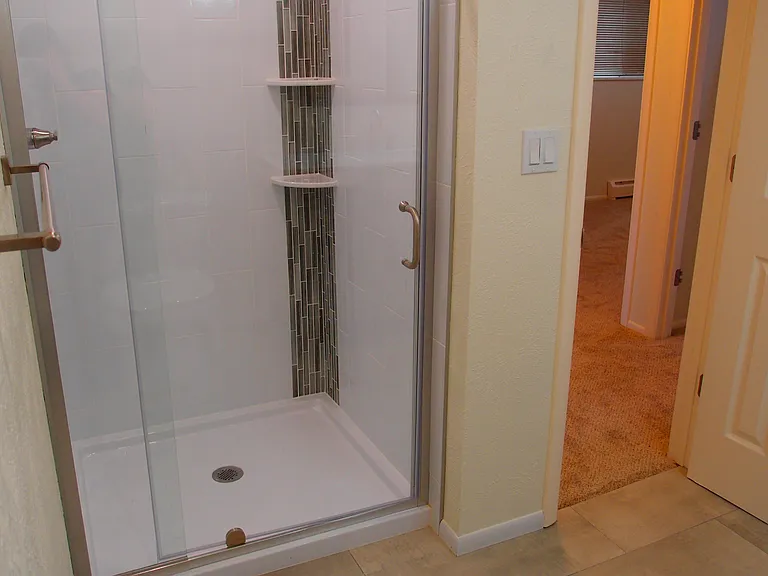 2437 Spruce street — Photo 7