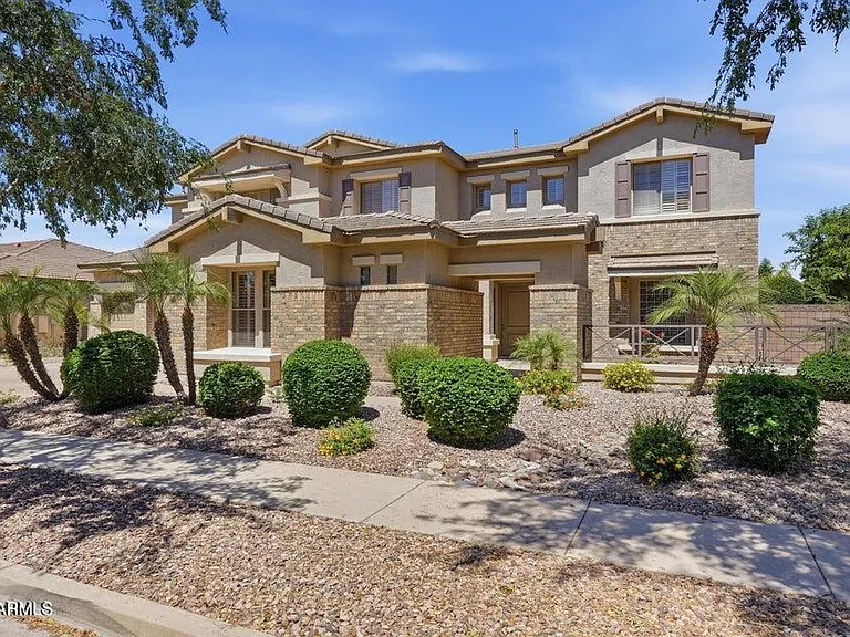 900 W Macaw Dr — Photo 1