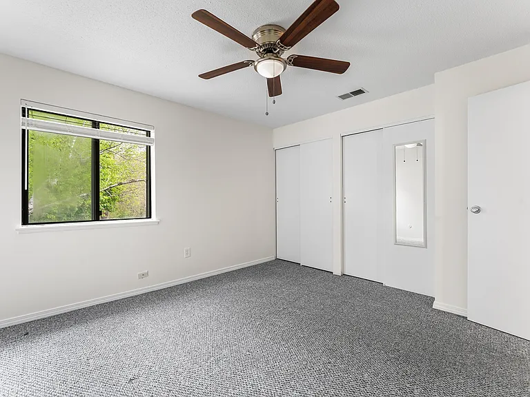 42 Village Brook Ln — Photo 13