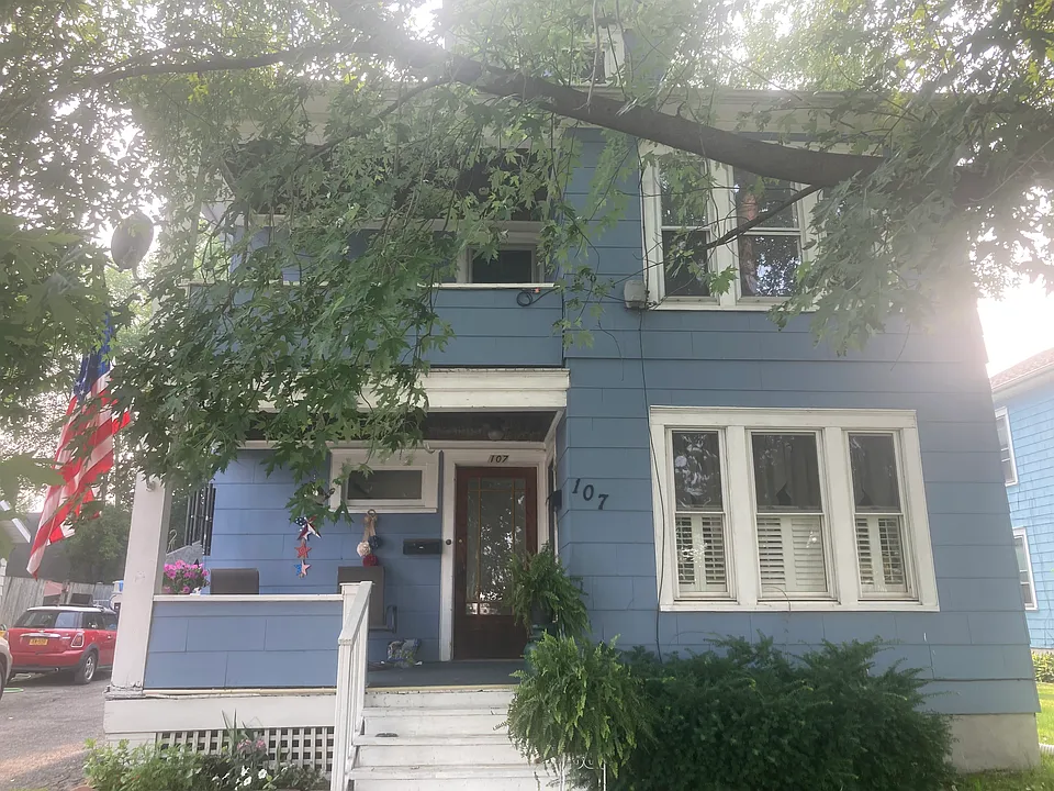 107 Broad Ave #1