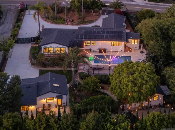 2335 Ivy Rd, Oceanside, CA 92054