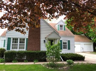 4601 Spring Grove Rd, Johnsburg, IL 60051