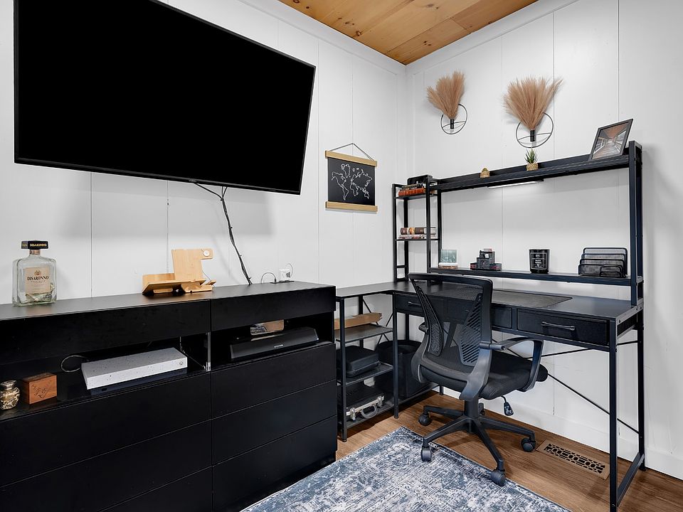 10th image of this home