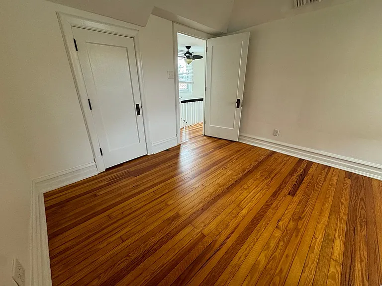 2201 W Gordon St — Photo 56