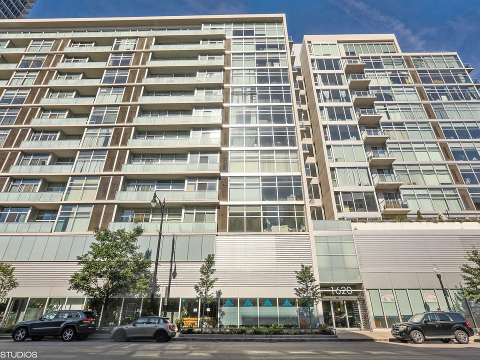 1st image of 1620 S Michigan Ave Unit 710