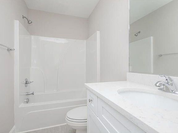4th image of 5340 Greyton Cir