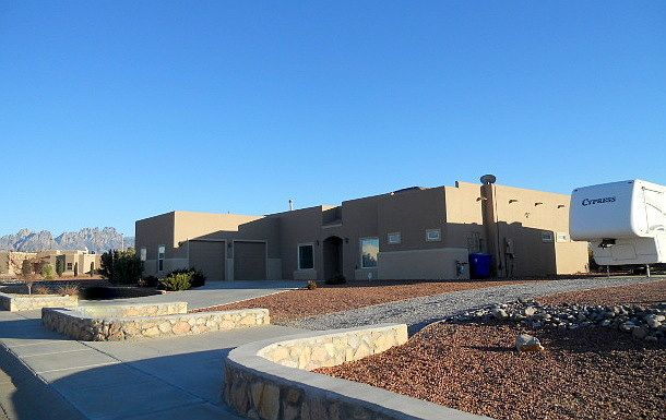 1st image of 4128 Calle De Estrellas