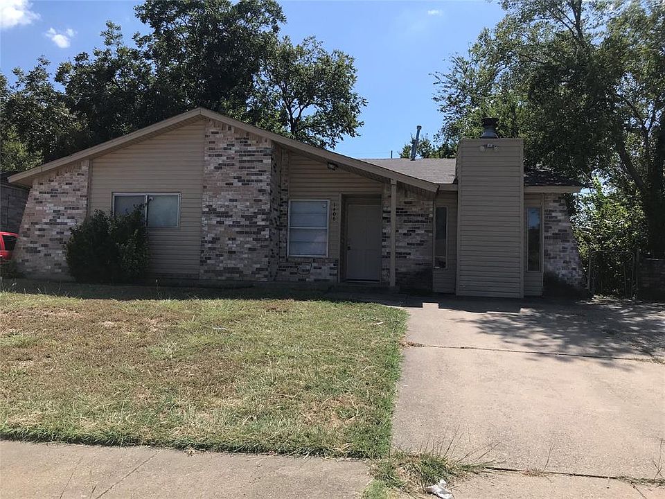 1st image of 1406 Rosewood Ln