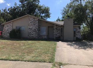 1406 Rosewood Ln, Arlington, TX 76010