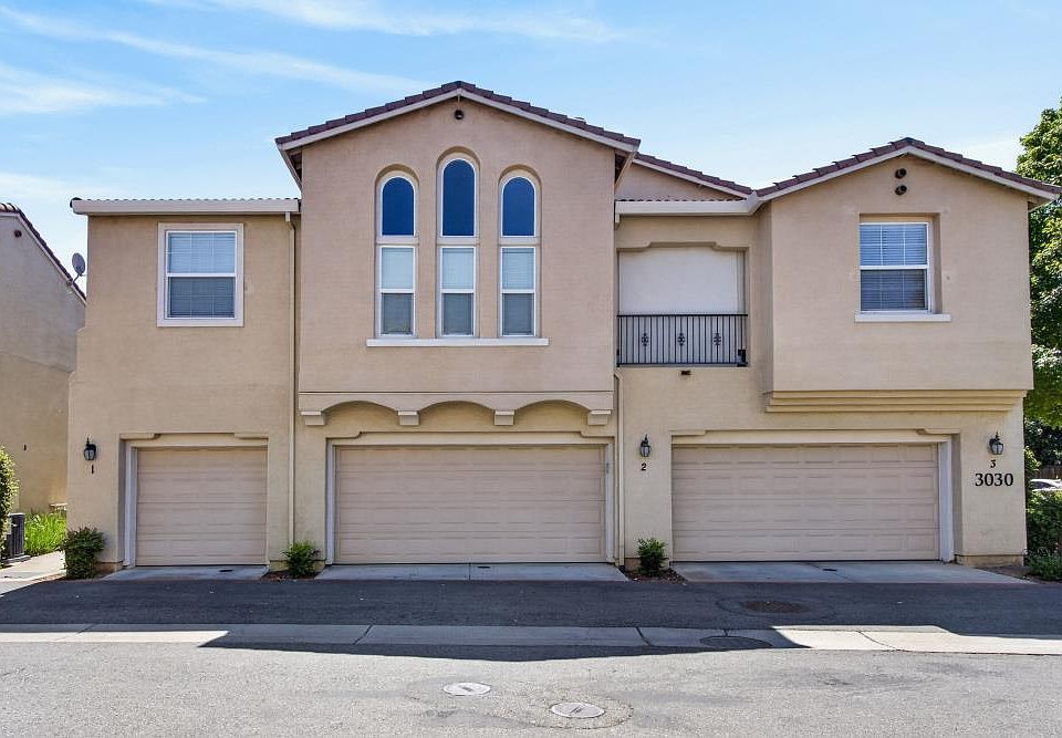 1st image of 3030 Sierra View Cir Unit 2